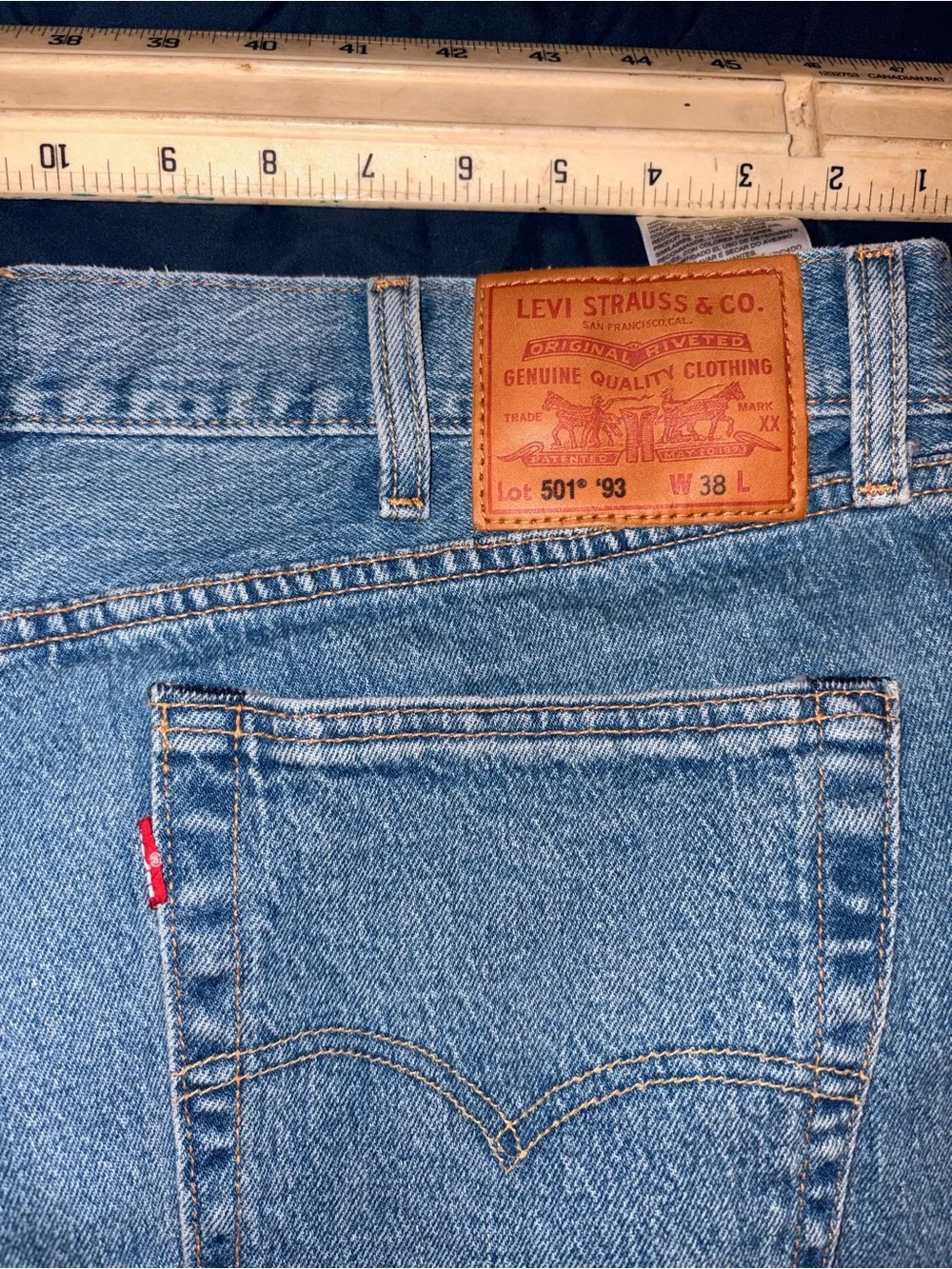 Levi’s 501 ‘93 Cut Off Denim Shorts Men’s W38 Light Wash